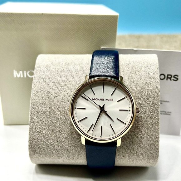 Michael Kors Ladies Pyper Three-Hand Navy Leather Strap Watch MK2893 - Picture 1 of 7